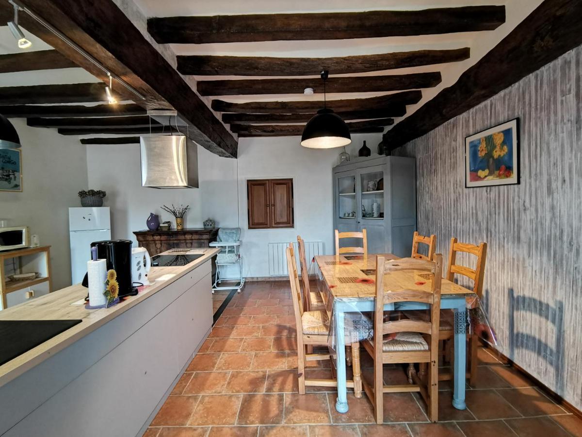 Aux Acacias Villa Braye-sous-Faye Bagian luar foto